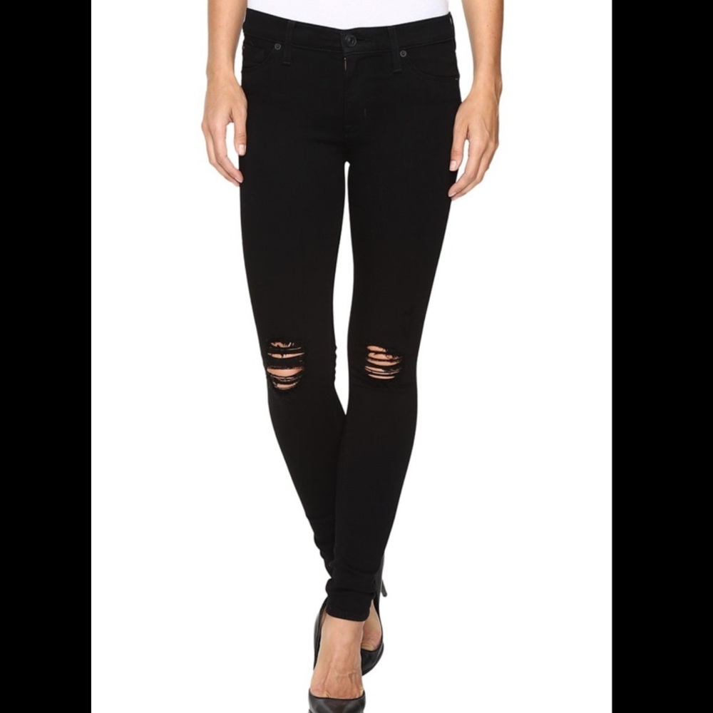 Hudson Nico midrise super skinny.